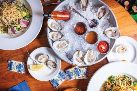 Oysters in ice at King Street Oyster Bar