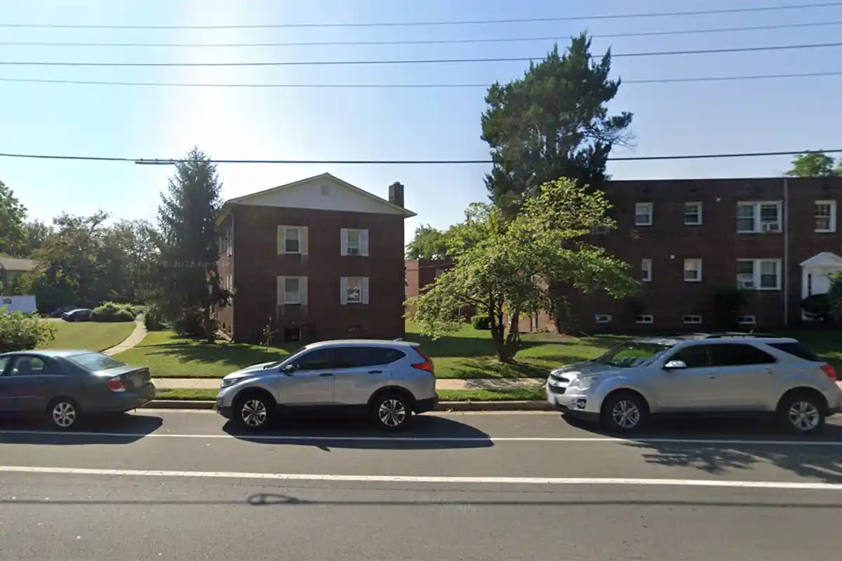 Washington Boulevard
