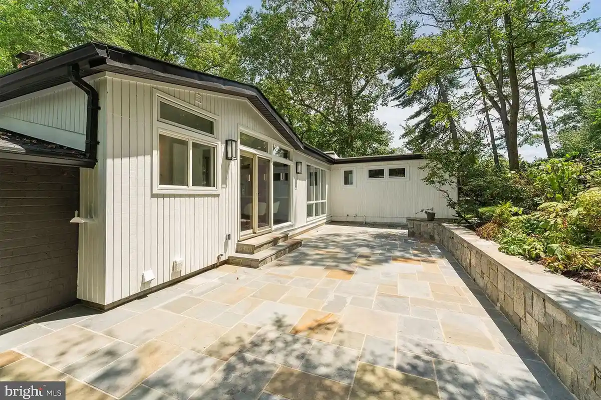 flagstone patio of 7318 Rippon Rd.