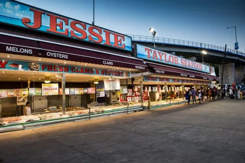 exterior of jessie's cooked seafood