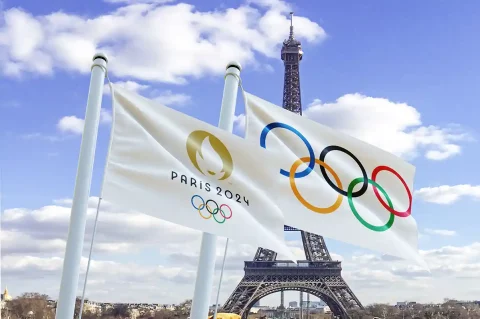 Olympic flag in Paris