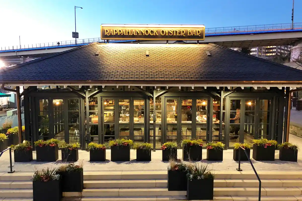 exterior of rappahannock oyster bar