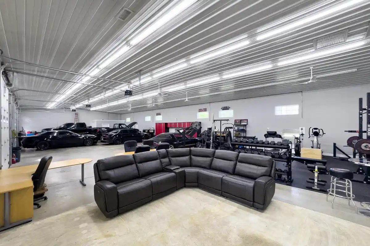 shop with garage space and workout area