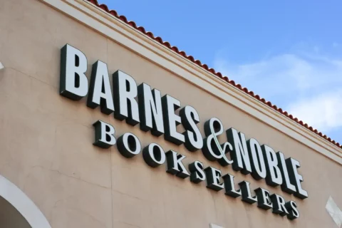 Barnes & Noble