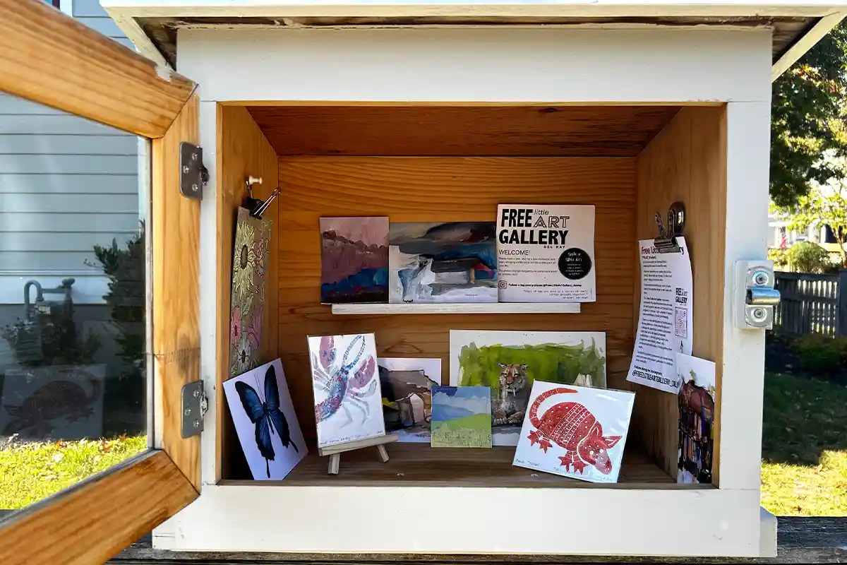 free art gallery box