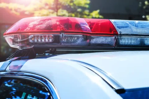 Police lights or sirens