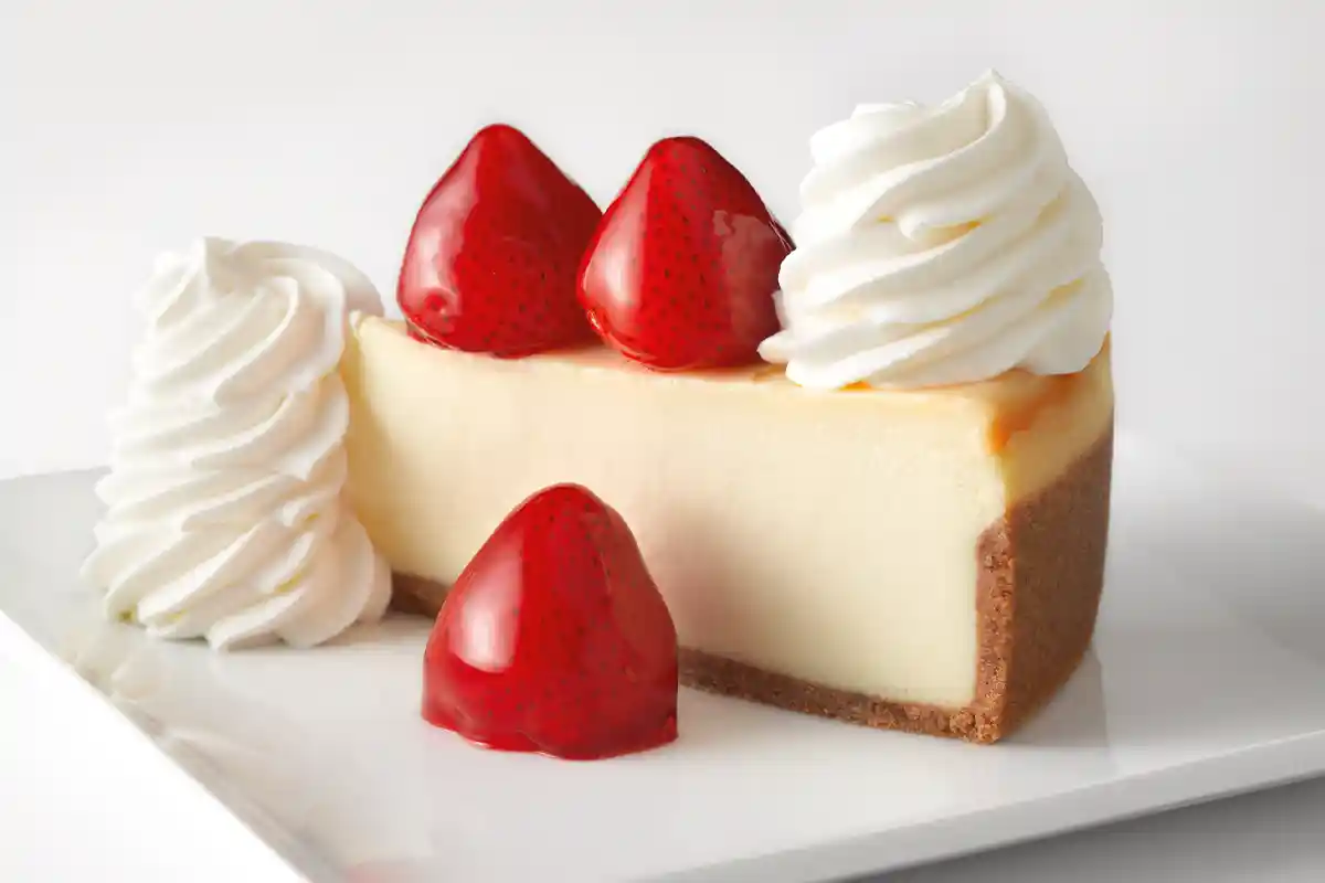 cheesecake from cheesecake factory