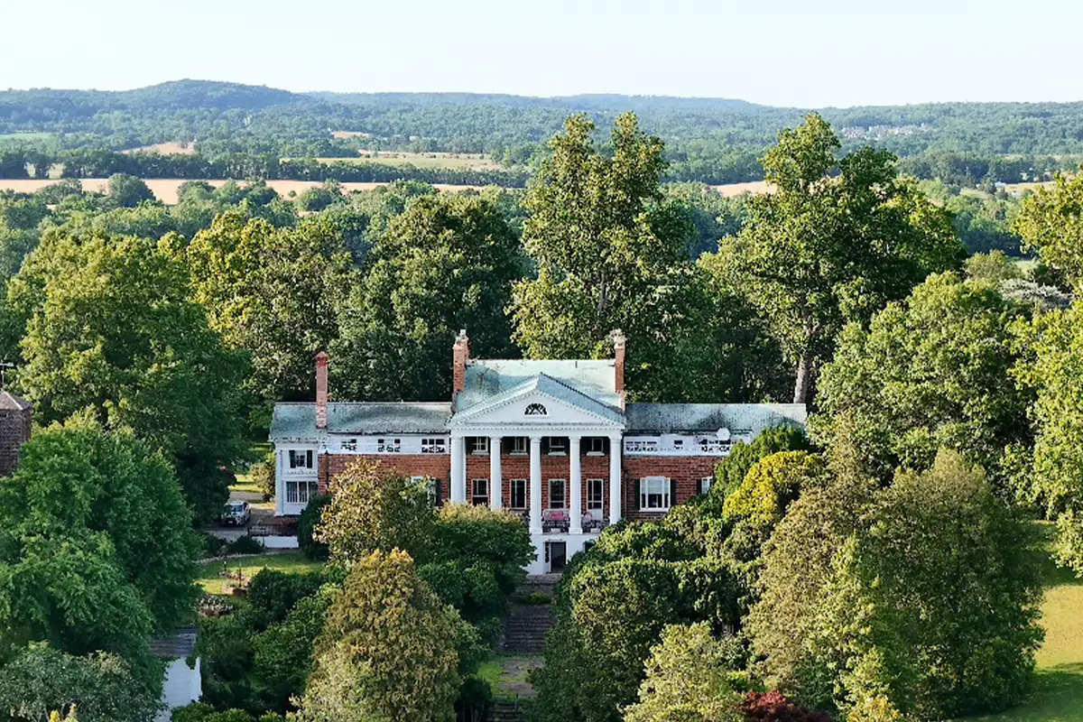 Oak Hill estate