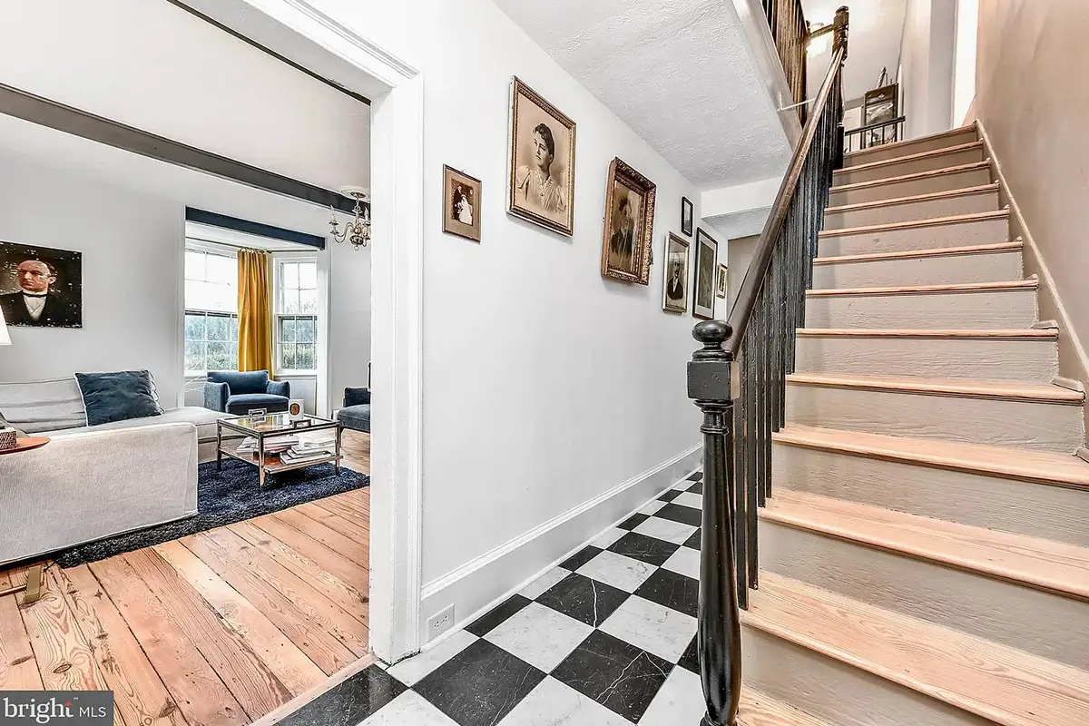 Foyer of home at 6000 Walhaven