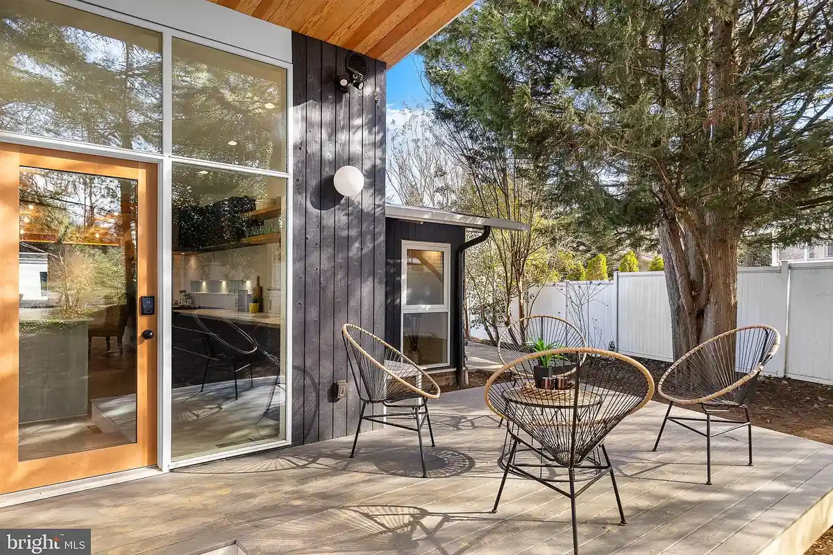 private deck that leads to the kitchen
