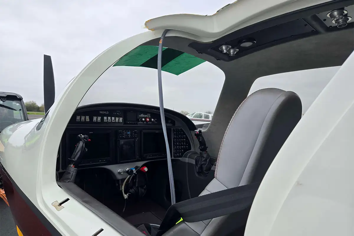 Plane missing door
