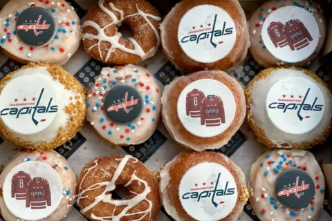 alex ovechkin doughnuts at astro doughnuts