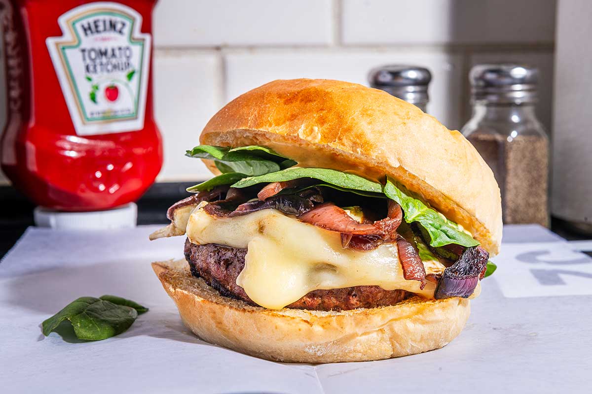 melt gourmet cheesburger