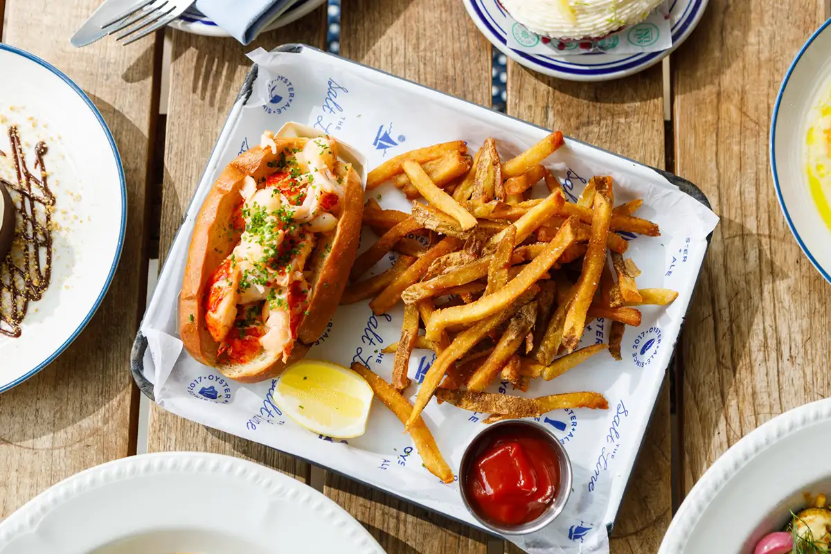 Lobster roll at The Salt Line
