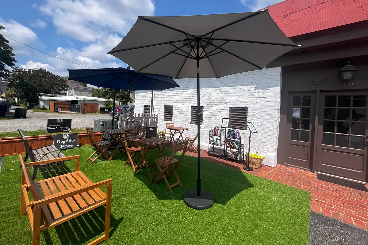 dog patio at Tales & Tails