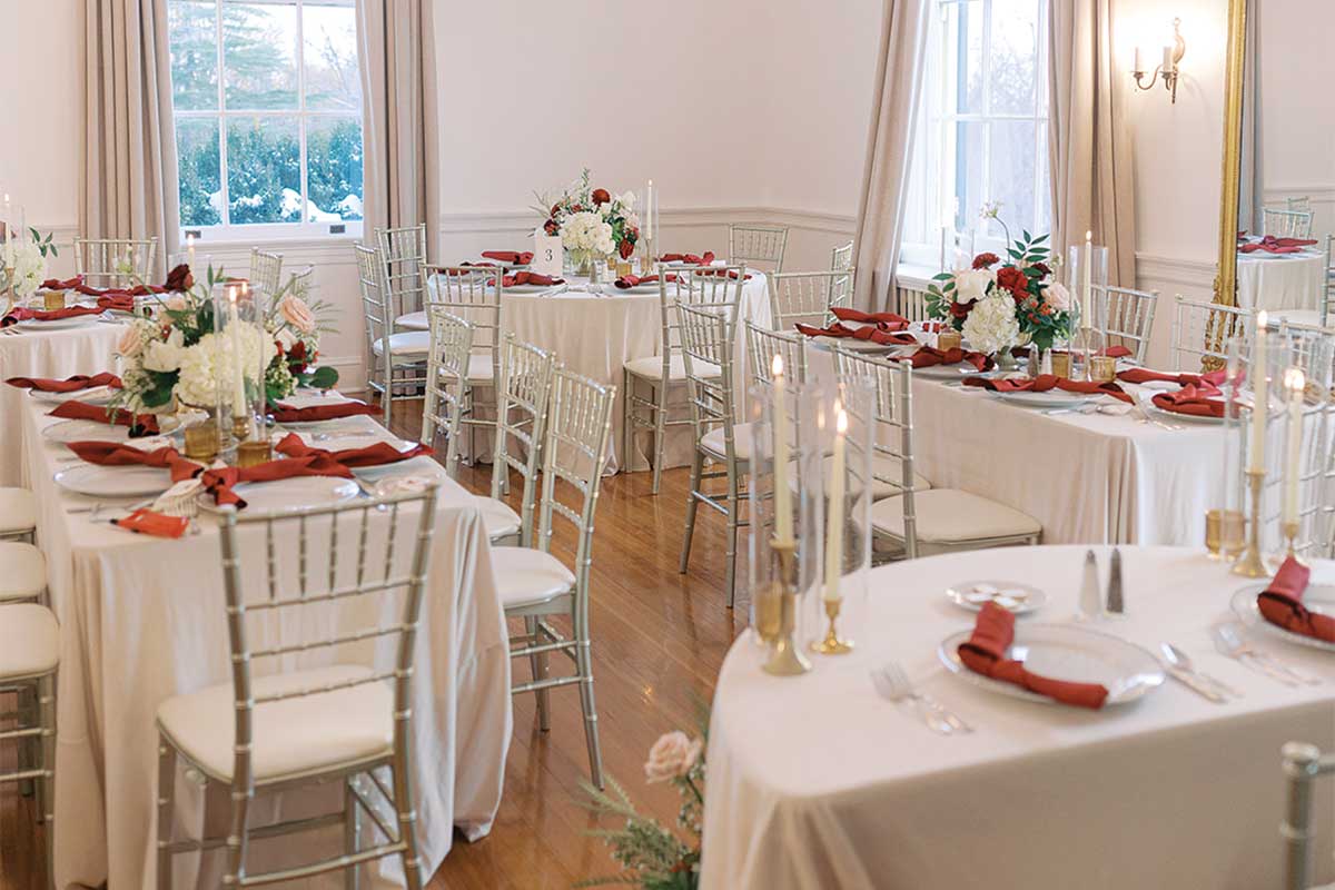 wedding decor and tables at rust manor house