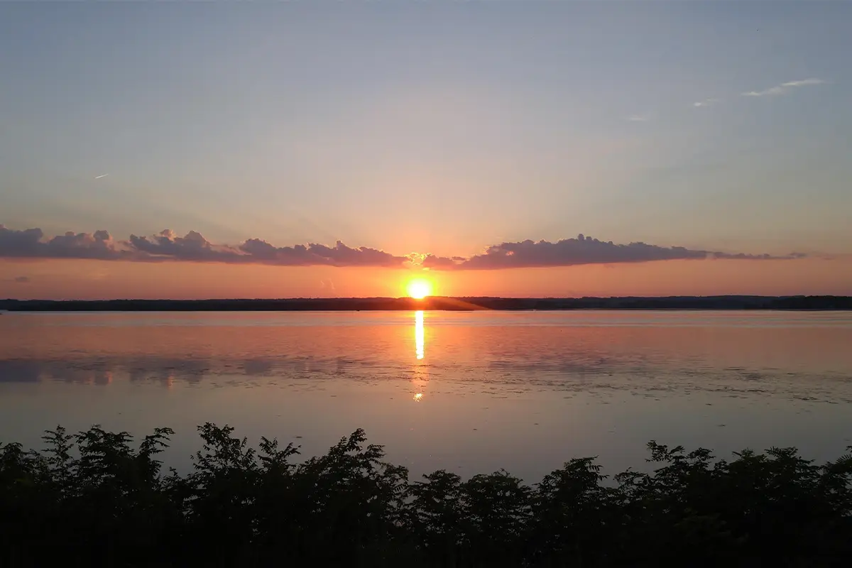 sunset at Mason Neck Park