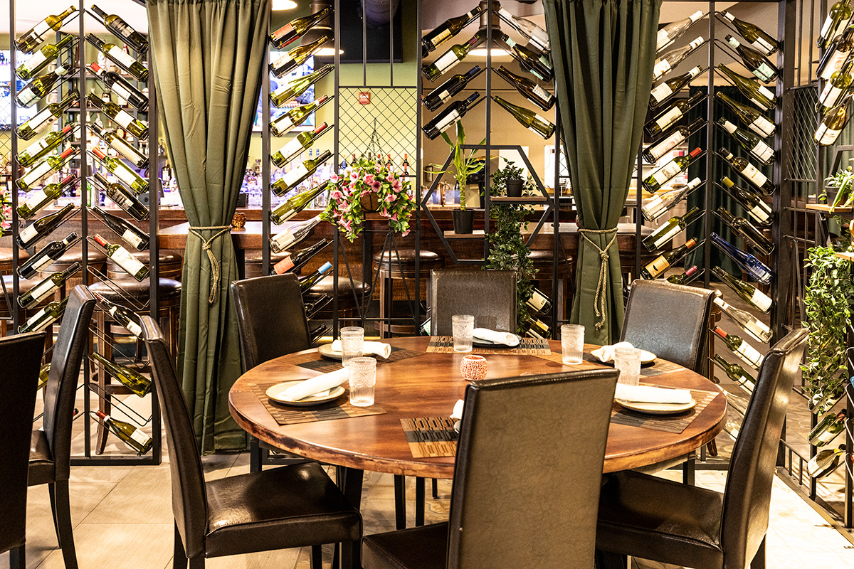 valletta port dining area