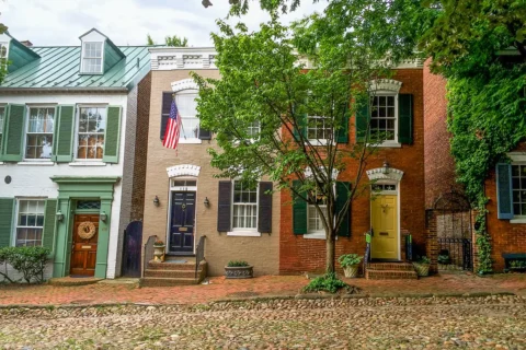 Captain's Row in Old Town Alexandria, Virginia