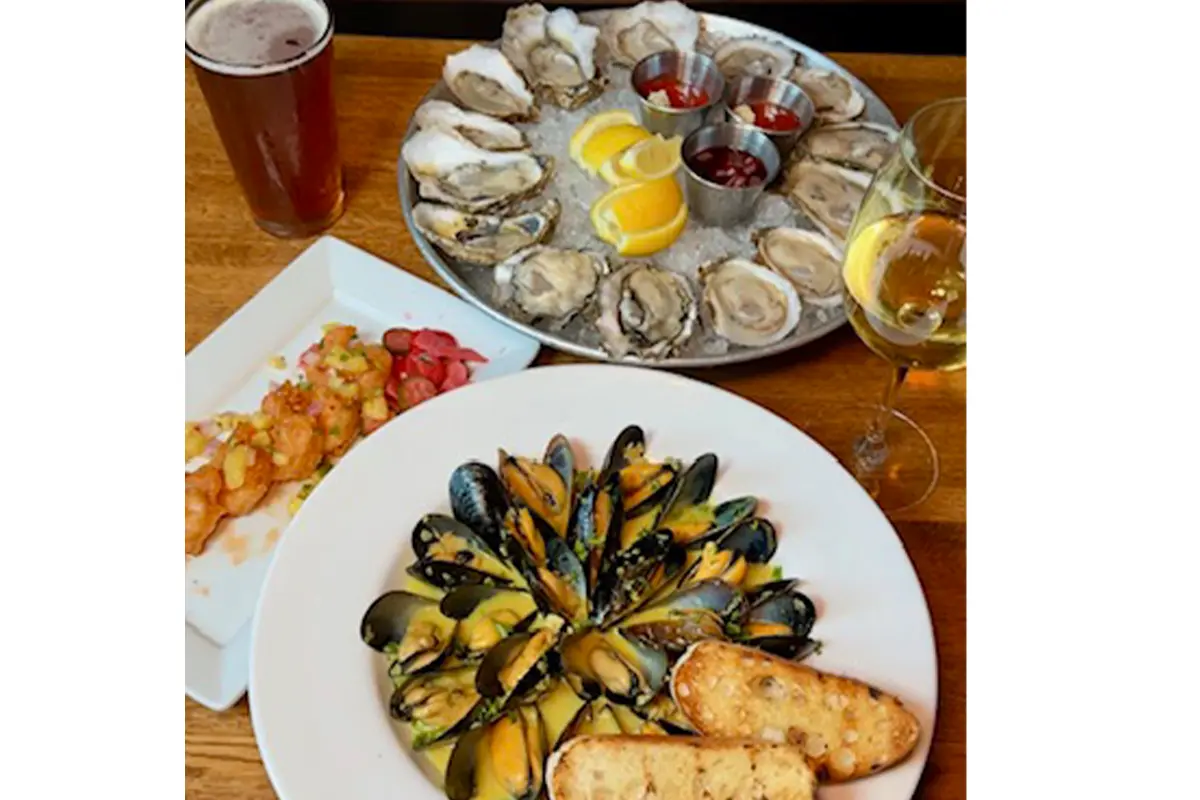 Kelly’s Oyster House and Bar