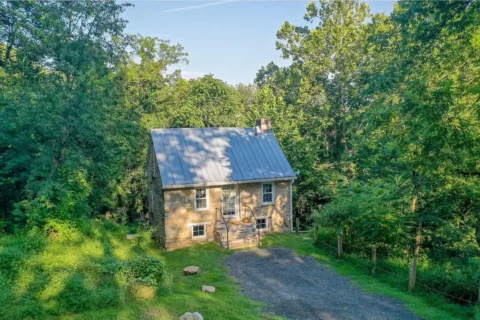 41945 Bald Hill Rd., Leesburg exterior
