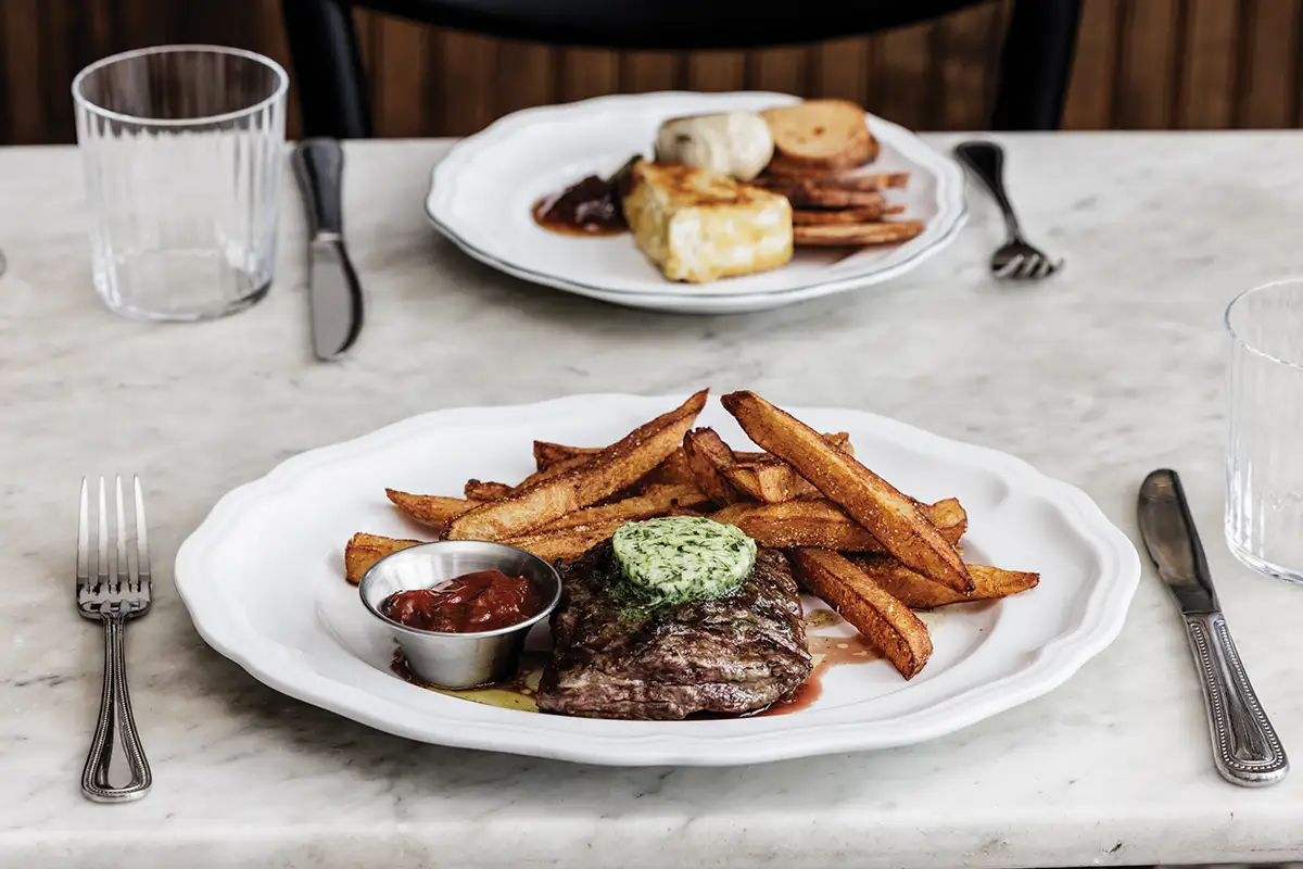 Brasserie Royale steak frites