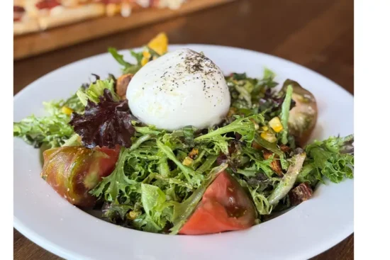 Nettie's Tavern brunch