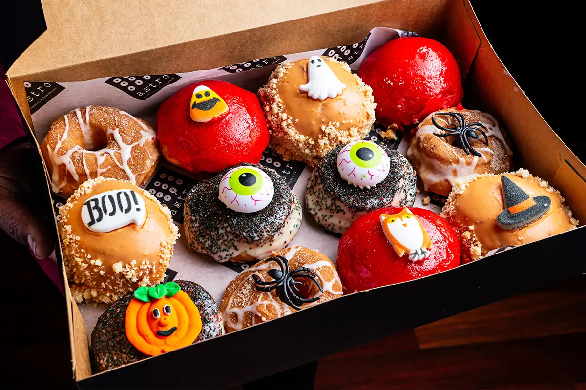 Halloween doughnut box