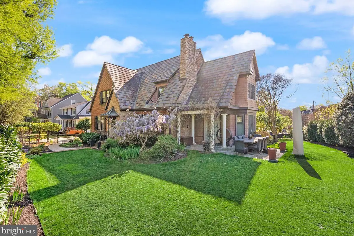 Backyard and patio of 1520 N Highland St. 