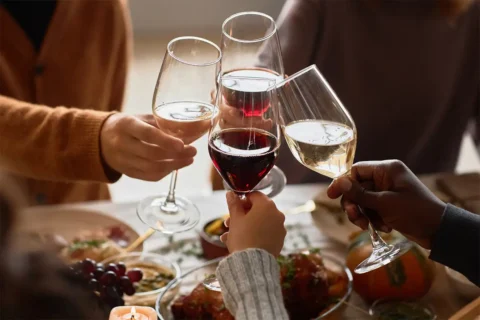 Thanksgiving wine glasses