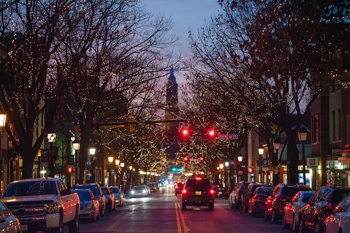 Christmas lights on King Street in Alexandria