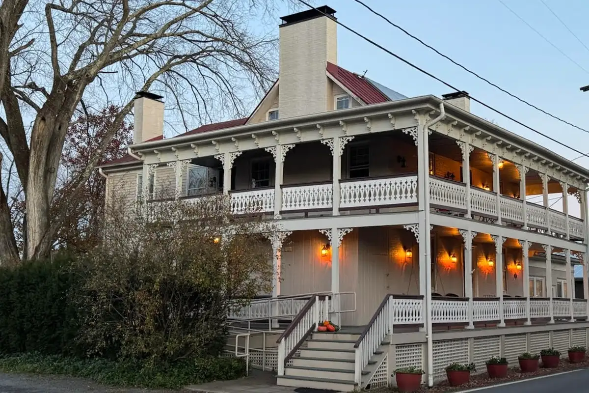 The exterior of the Hopkins Ordinary bed and breakfast in Sperryville, VA