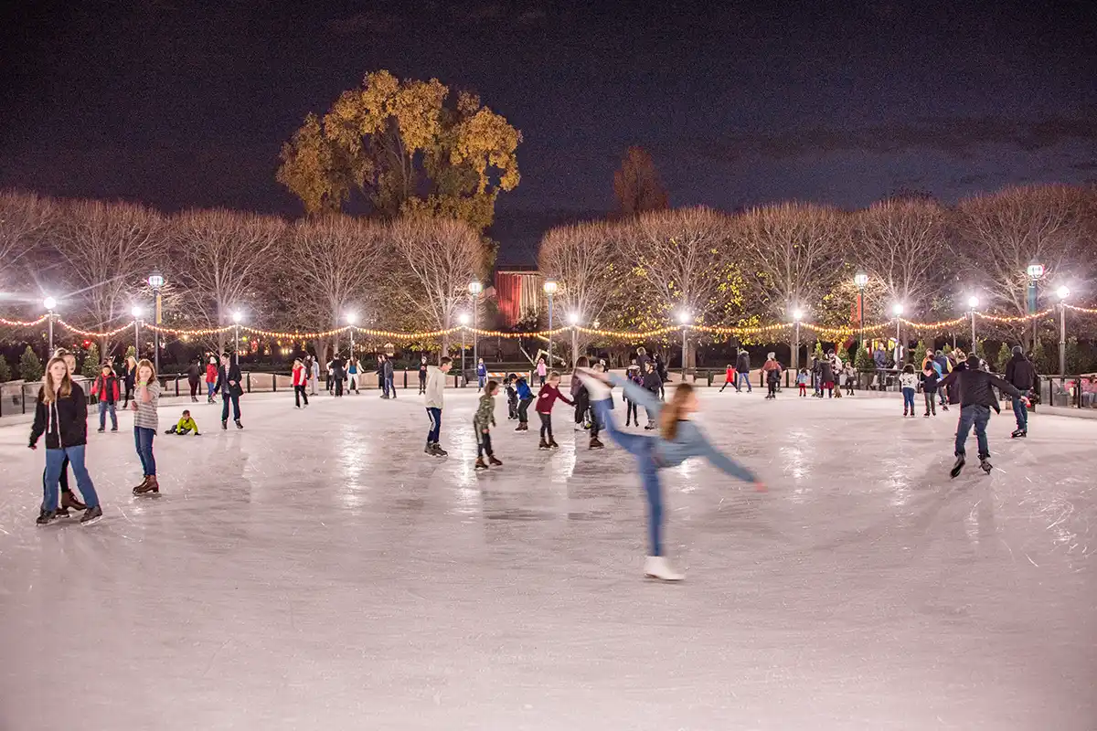 ice skating rink at National Gallery of Art