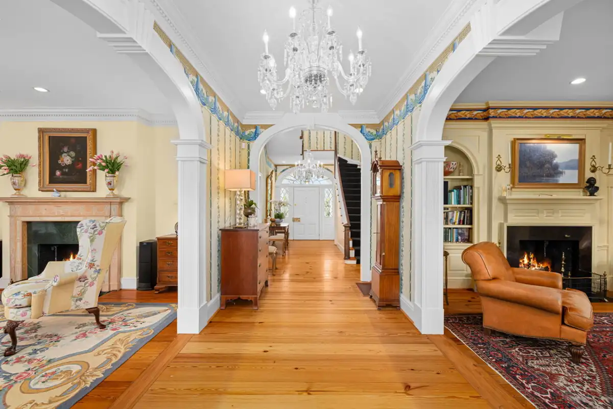 Entryway to Clarens Estate
