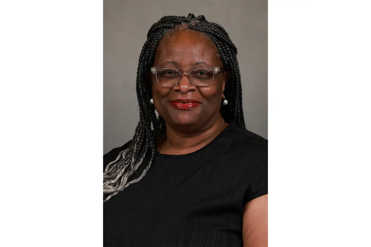 Headshot of Essie Jones.