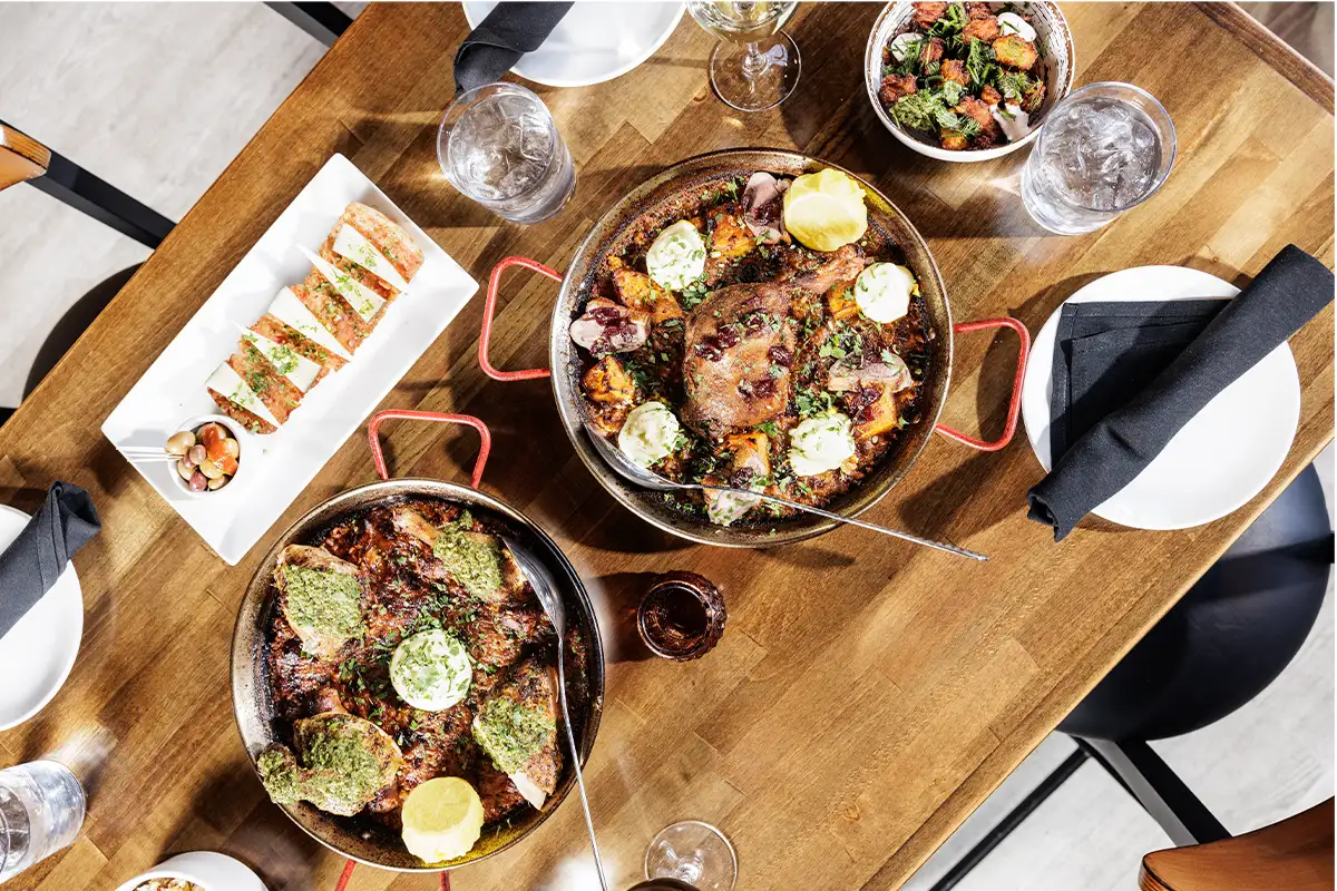 El Mercat de Tapas table spread