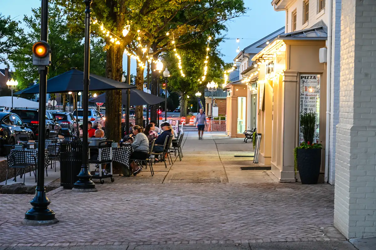 Street view Cascades Marketplace