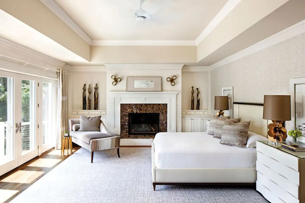 Bedroom with fireplace