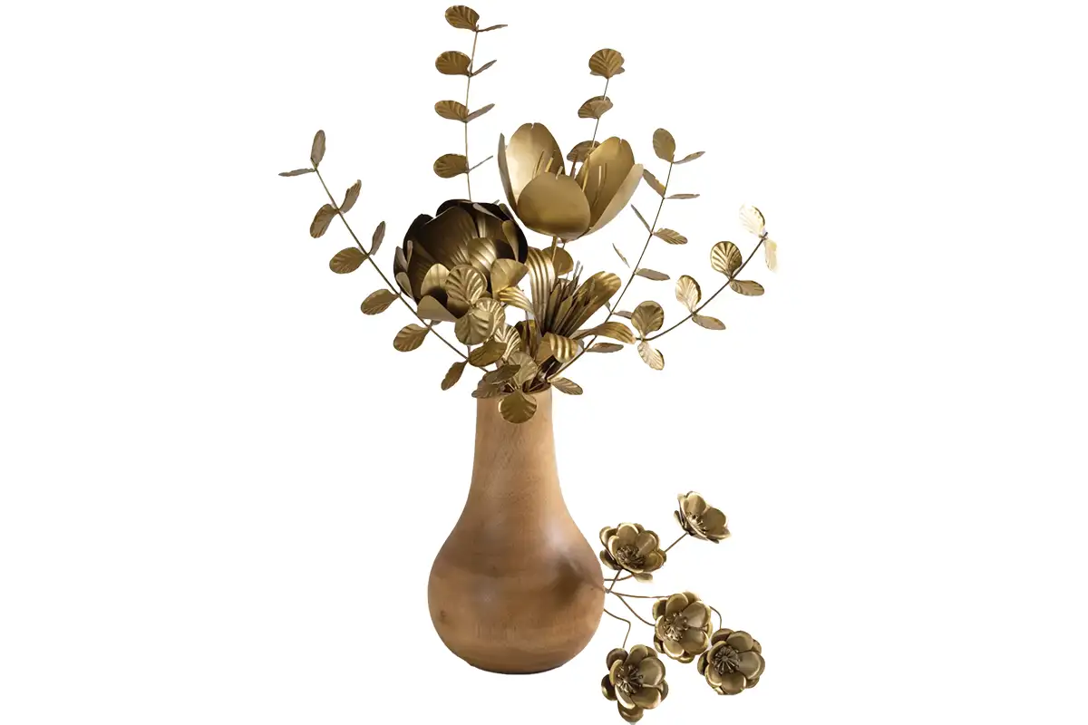 Iron floral decor