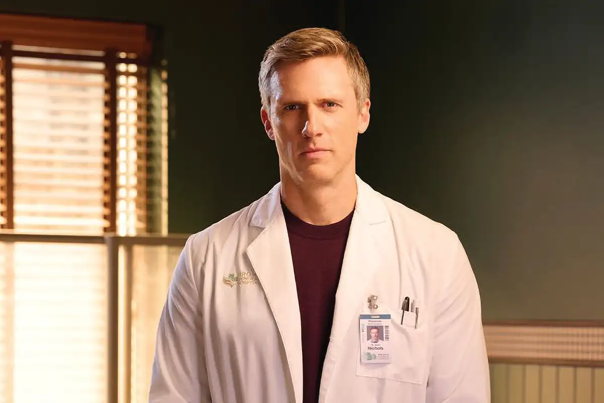 Teddy Sears