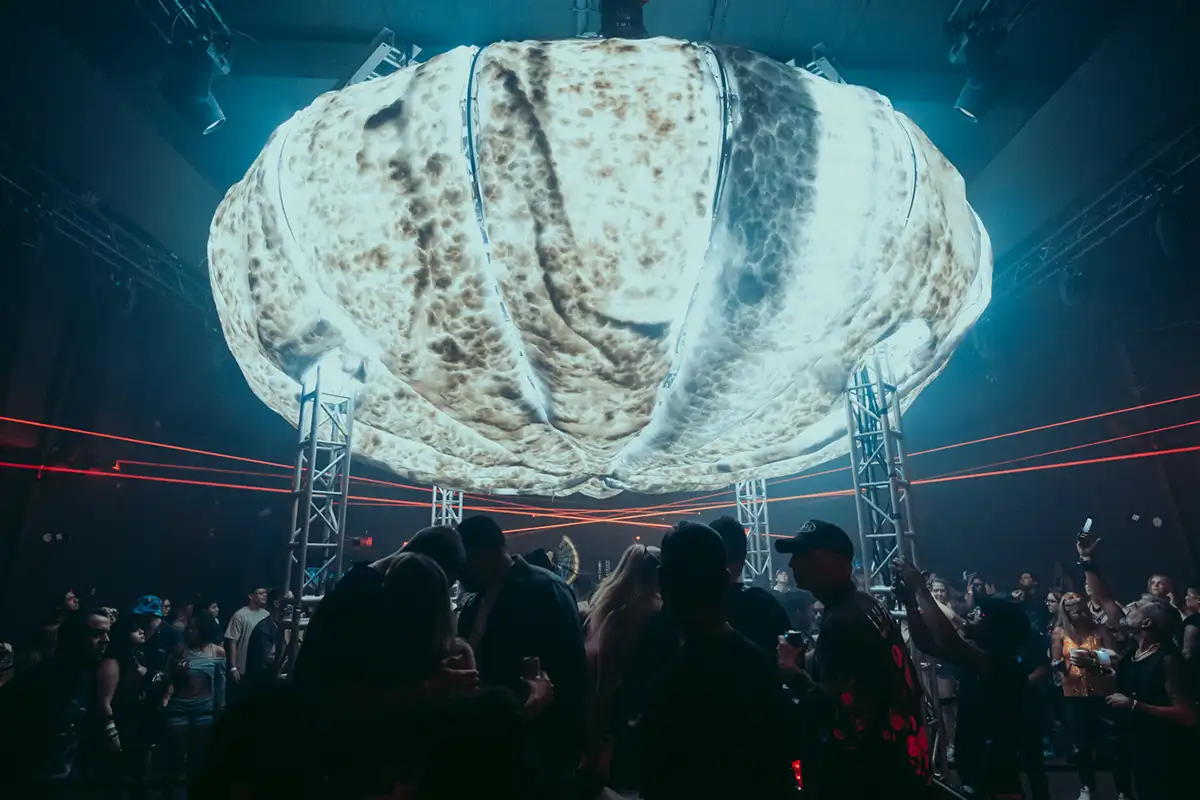 People looking at The Fluffy Cloud