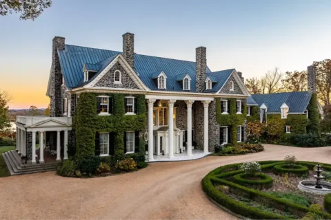 Ayrshire Farm front exterior
