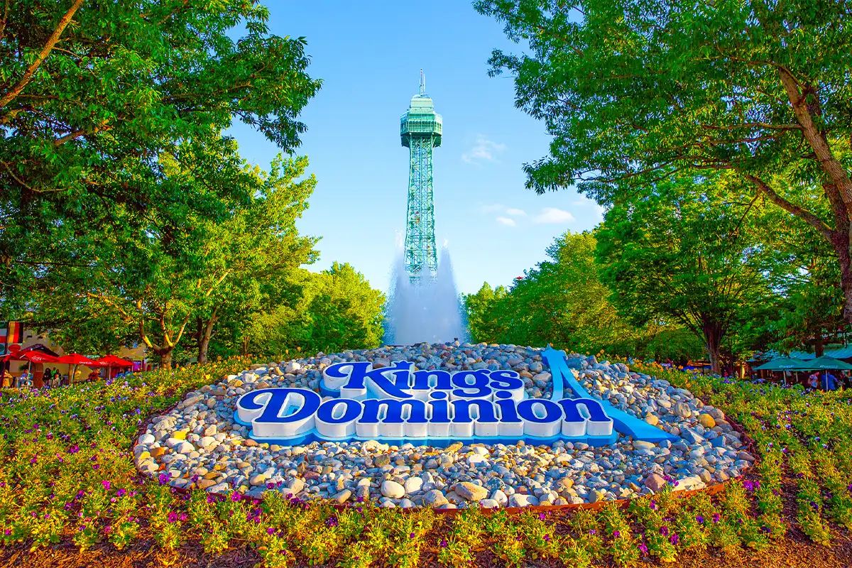 kings dominion entrance sign