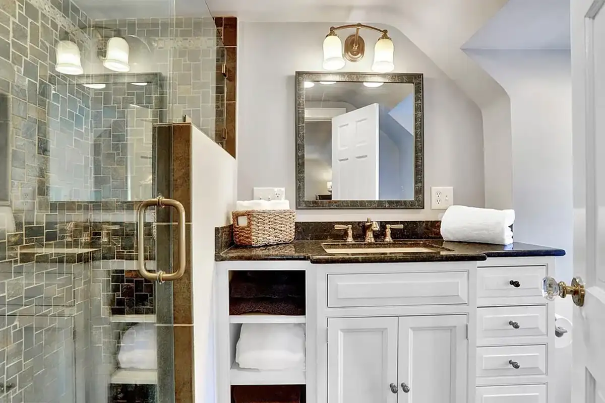 Bathroom of 102 West Mason Ave