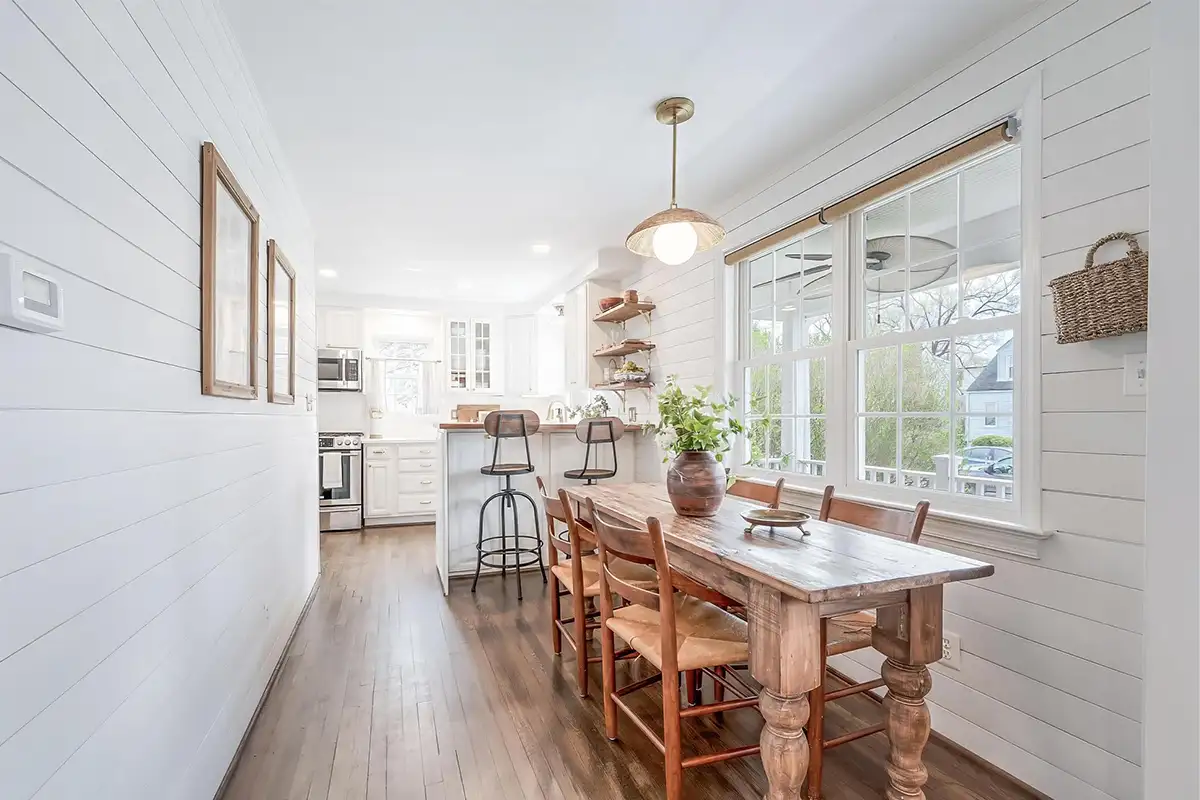 Dining room of 5723 4th St