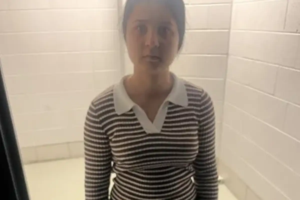 Cristina Milhaela Paun is wanted by FCPD for felony pickpocketing and robbery