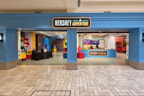 hershey super sweet adventure storefront