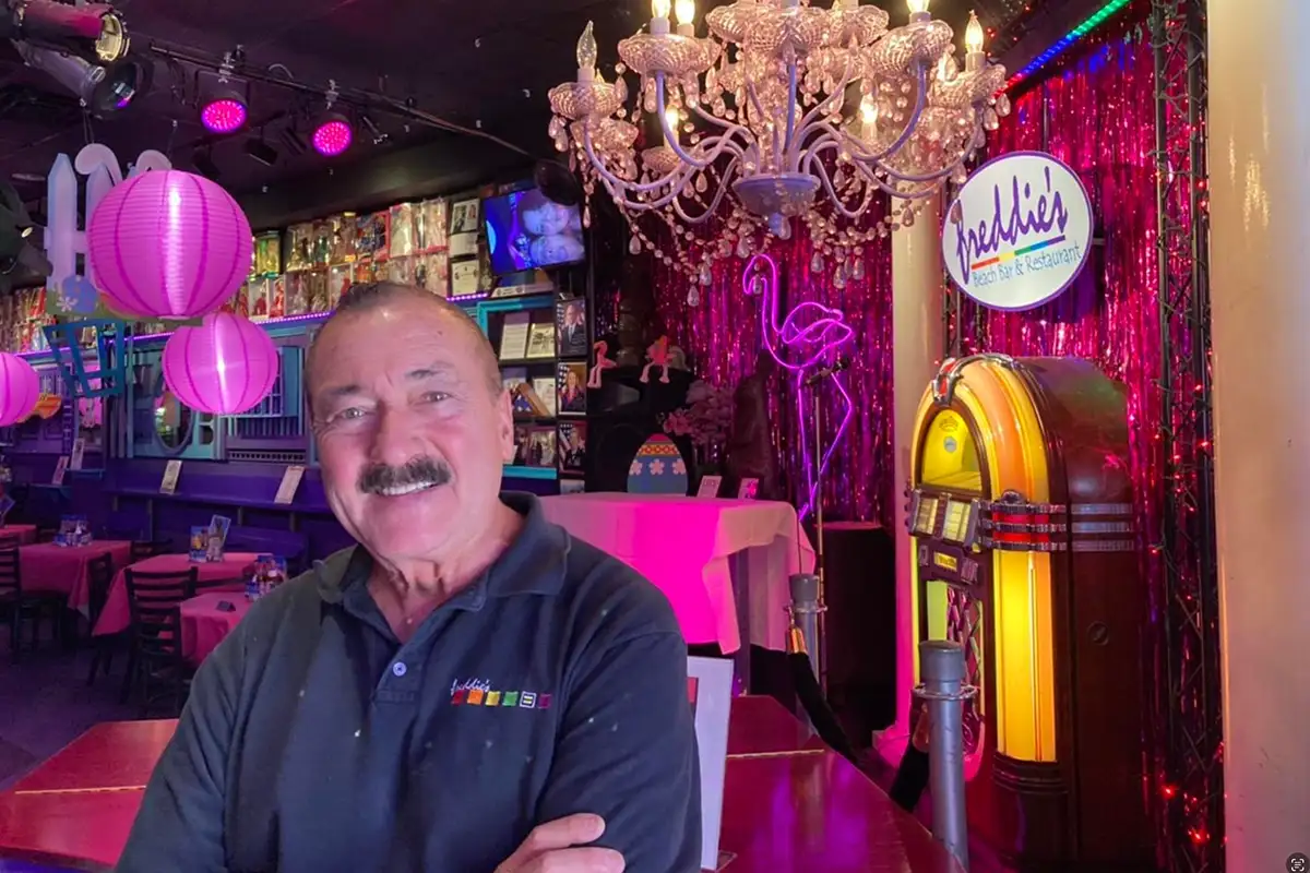 Freddie Lutz at Freddie's Beach Bar