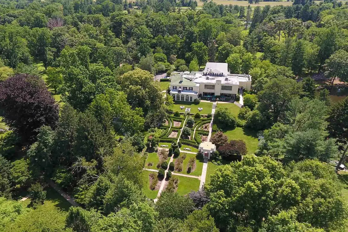 an aerial view of Airlie in Warrenton