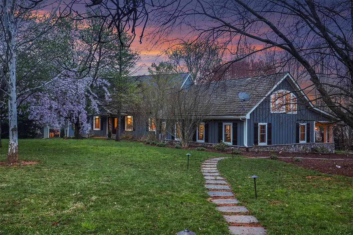 a house on the property of Firefly Cellars in Loudoun